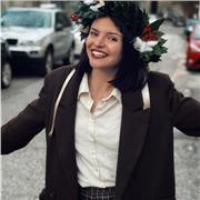 Laureata in lingue impartisce ripetizioni di Spagnolo e inglese per tutti i livelli